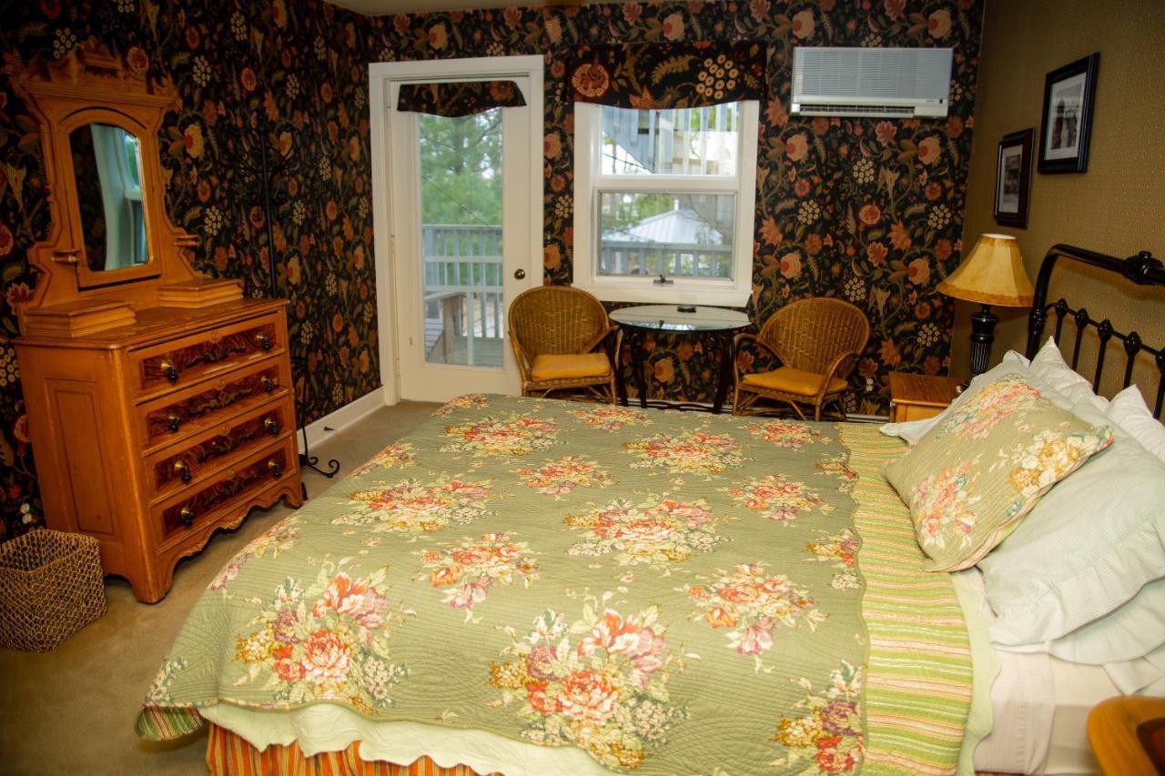 Sylvan Inn Bed & Breakfast Glen Arbor Exterior foto